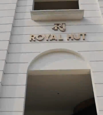 ROYAL HUT – REELS CONTENT